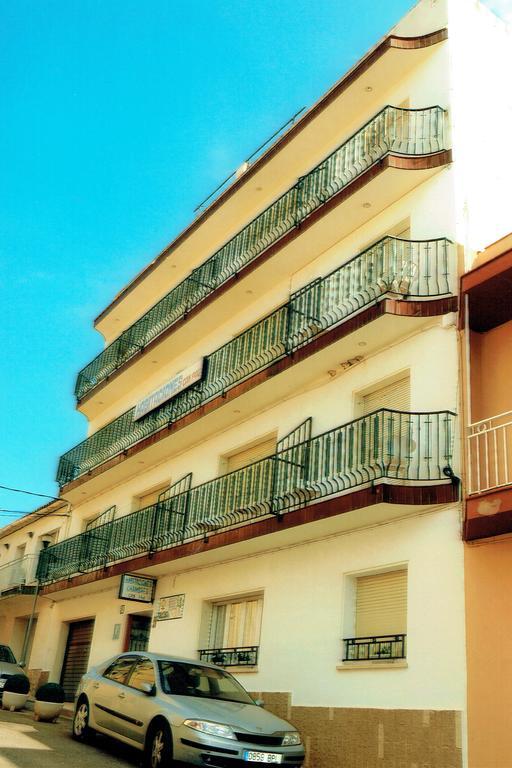 Can Pau Guesthouse Llança Dış mekan fotoğraf